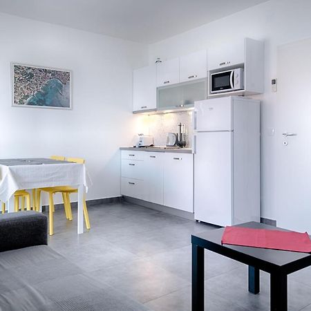 Apartmani Dule Komiža Extérieur photo