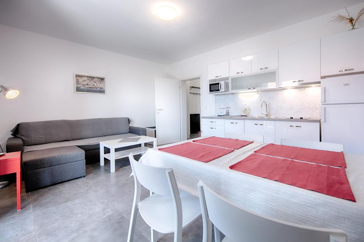 Apartmani Dule Komiža Extérieur photo