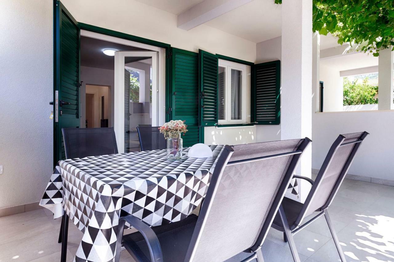 Apartmani Dule Komiža Extérieur photo