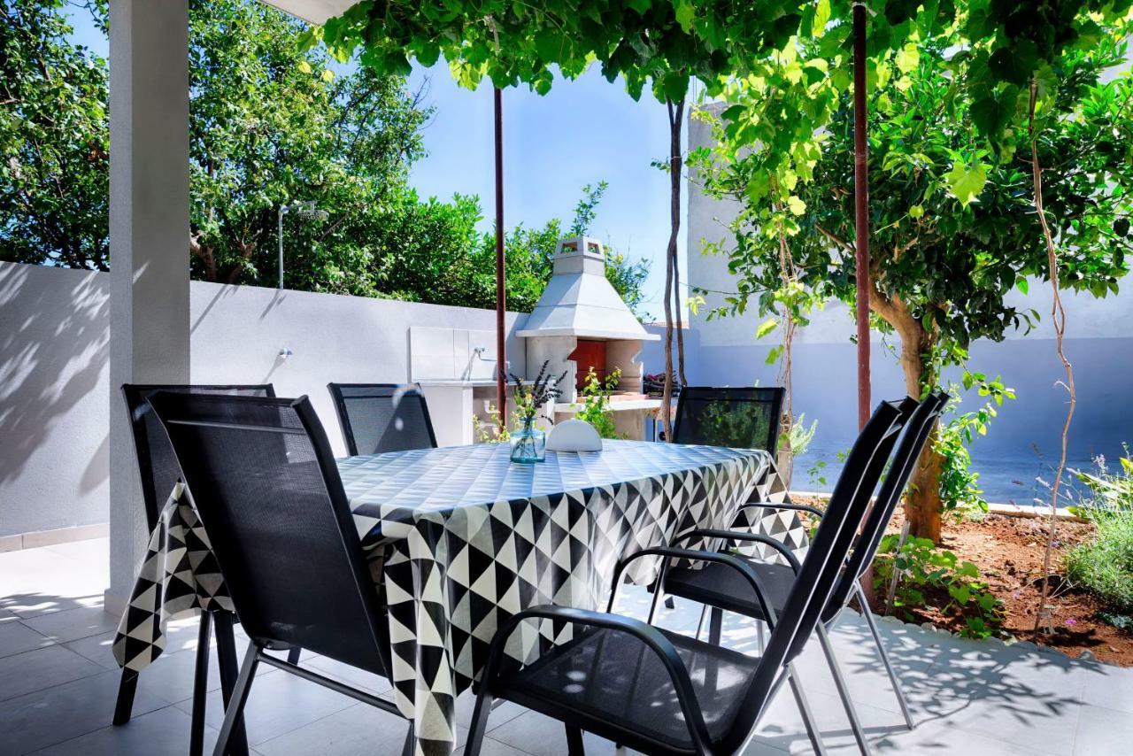 Apartmani Dule Komiža Extérieur photo