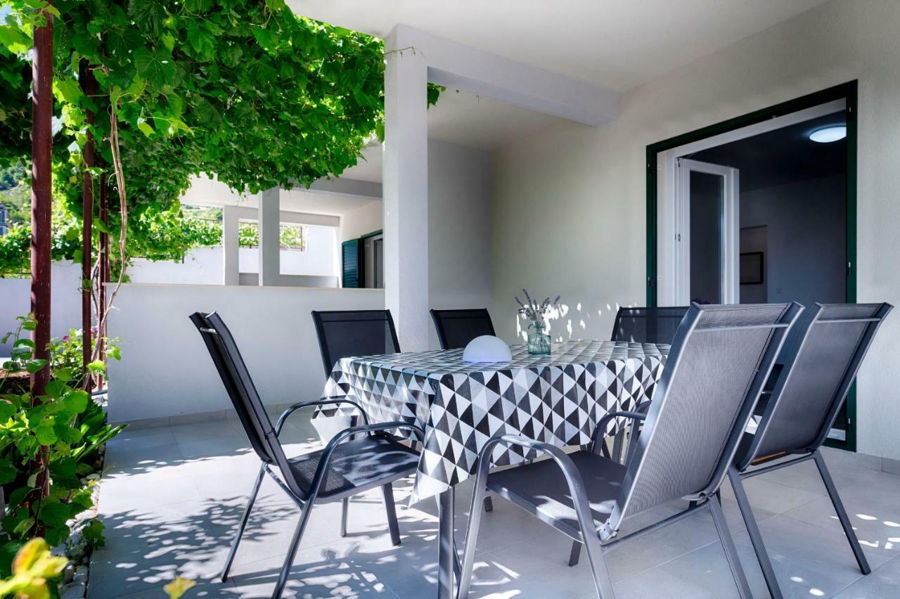 Apartmani Dule Komiža Extérieur photo