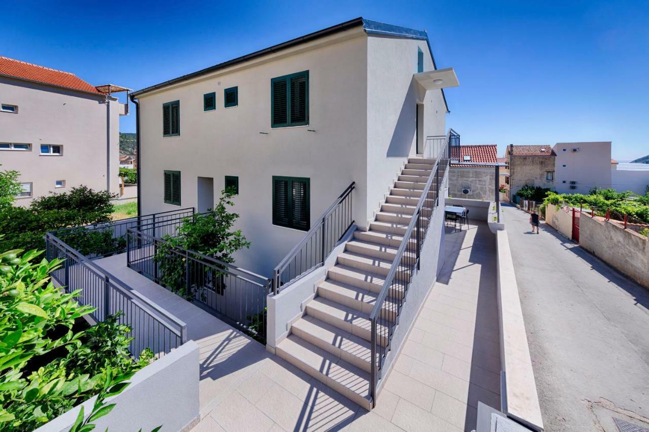 Apartmani Dule Komiža Extérieur photo