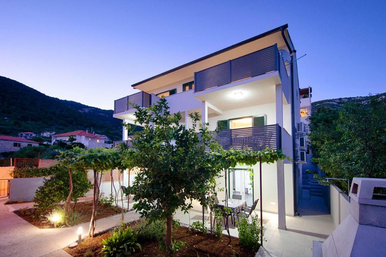 Apartmani Dule Komiža Extérieur photo