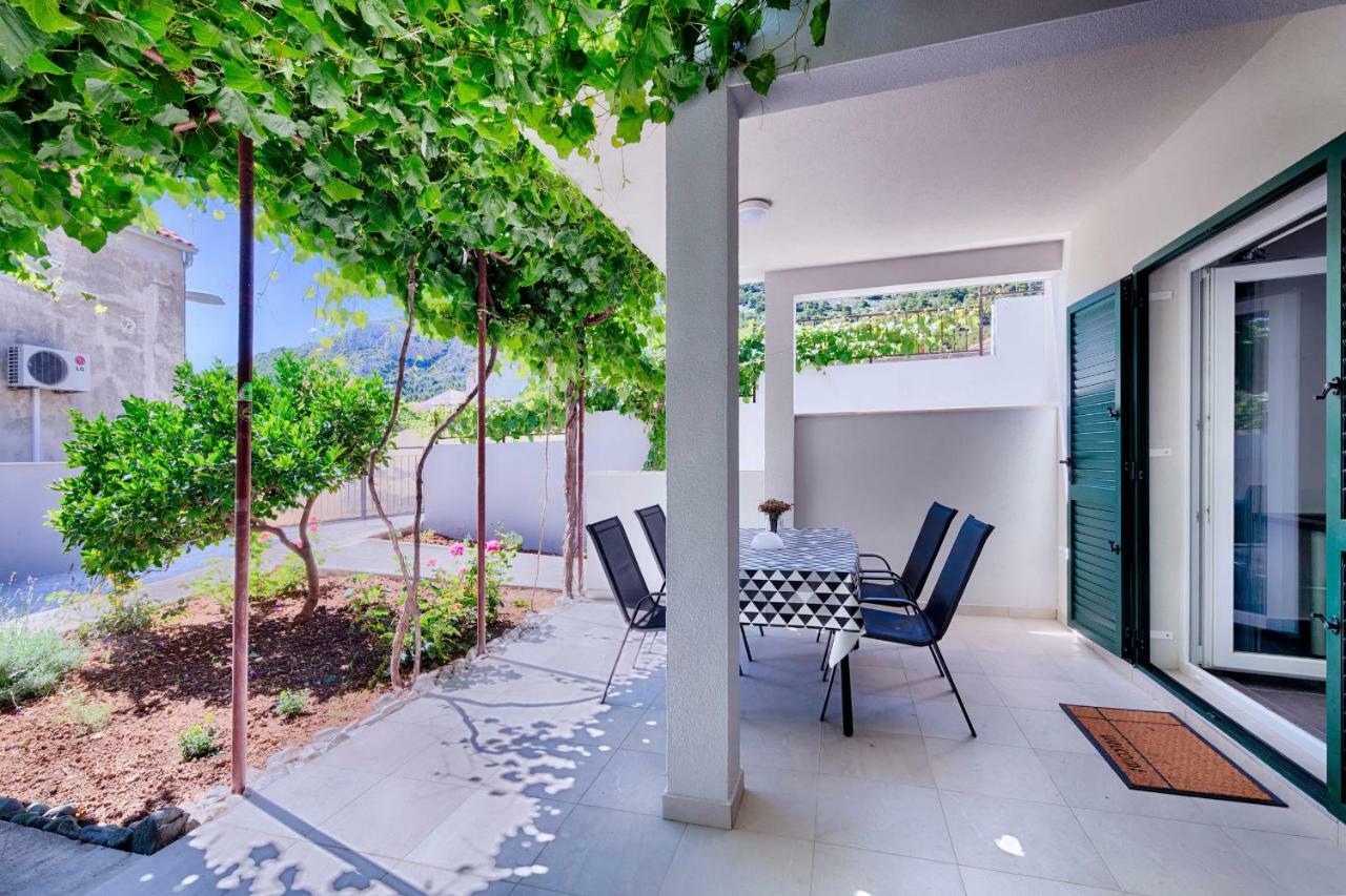 Apartmani Dule Komiža Extérieur photo